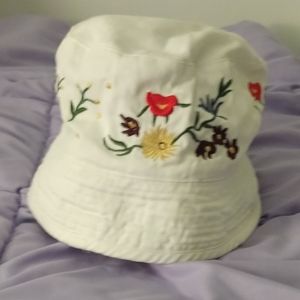 COPY - Bucket hat bundle!!